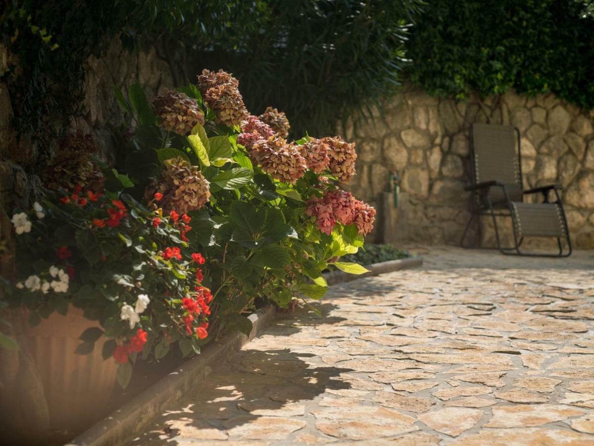 Holiday Home Zora By Interhome Njivice Dış mekan fotoğraf